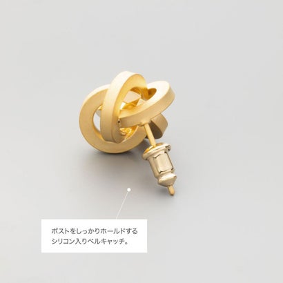 マットな質感の立体ツイストノットピアス/イヤリング （イヤリング：マットシルバー）｜詳細画像