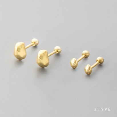 2typeから選べる、歪みメタルのネジロック式ピアス （Sサイズ：ゴールド）｜詳細画像