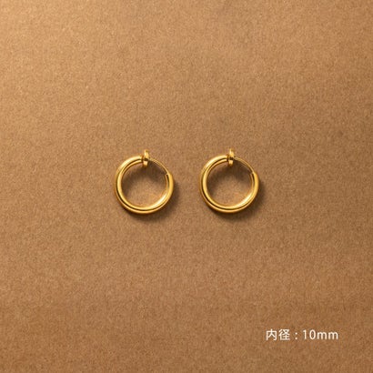 クリームドット Cream dot. 選べる6サイズ、シンプルで身につけやすいステンレス製フープイヤリング （ゴールド）｜詳細画像