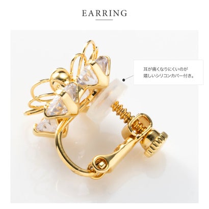クリームドット Cream dot. 煌めくビジュー×透かしフラワーイヤリング/ピアス （ピアス：ゴールド）｜詳細画像