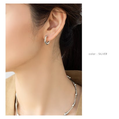 クリームドット Cream dot. 艶めくニュアンスメタルラインのイヤリング/ピアス （イヤリング：ピンクゴールド）｜詳細画像