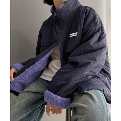 《JaVaジャバコラボ》暖か、想像以上。ナイロン×ボア リバーシブルスタンドカラーブルゾン （ネイビー×パープル）｜詳細画像