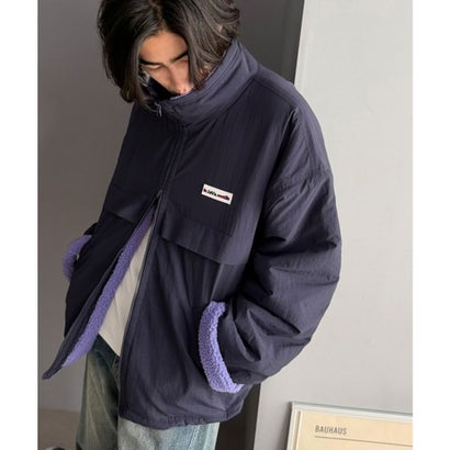 《JaVaジャバコラボ》暖か、想像以上。ナイロン×ボア リバーシブルスタンドカラーブルゾン （ネイビー×パープル）｜詳細画像