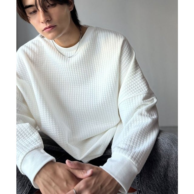《JaVaジャバコラボ》シンプルなのに埋もれない。ふくれジャガードオーバーサイズプルオーバー（長袖） （オフホワイト）