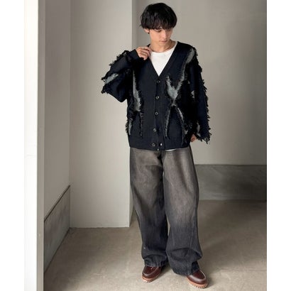 《JaVaジャバコラボ》配色×フリンジ、圧倒的存在感。配色フリンジVネックニットカーディガン （ブラック）｜詳細画像