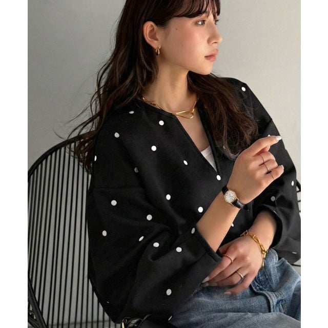 【Classical Evon】品よく映える。ドット刺繍袖ぽわんキーネックダンボールトップス（長袖） （ブラック）