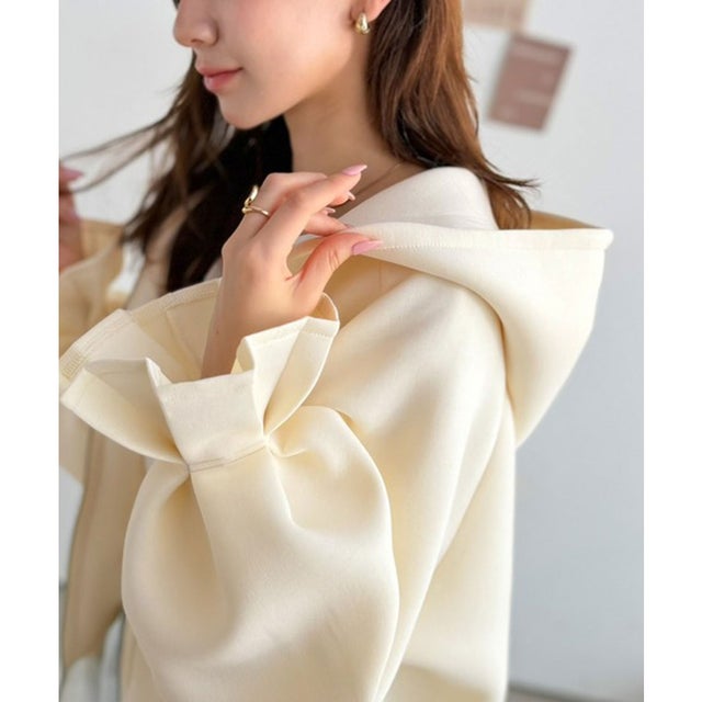 ふんわり、ゆったり、袖にキュン♪ダブルジップキャンディスリーブマシュマロダンボールパーカー （エクリュ）