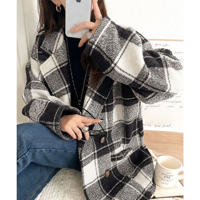 【mily bilet】冬コーデに。起毛ブークレチェック柄コクーンシルエットダブルジャケットコート （ブラック×ホワイト）｜詳細画像