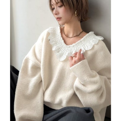 カジュアルも大人っぽくも。冬コーデが華やぐ、魅惑のレース襟ドッキングニットプルオーバー（長袖） （モカ）｜詳細画像