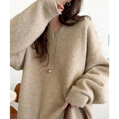 着回し抜群、毎日頼れる♪ふわっと軽やか、もちっと心地いい。Vネックニットプルオーバー（長袖） （モカ）｜詳細画像