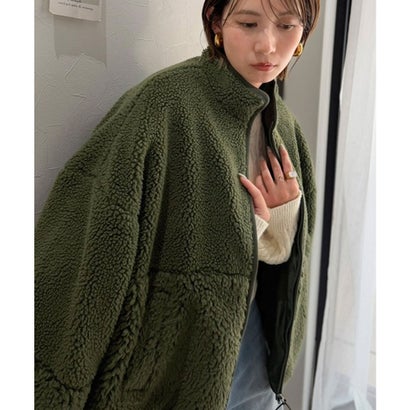 《JaVaジャバコラボ》ほっこり可愛い♪大人のもこもこボア切り替えスタンドネックブルゾン(ミドル丈) （カーキ）｜詳細画像