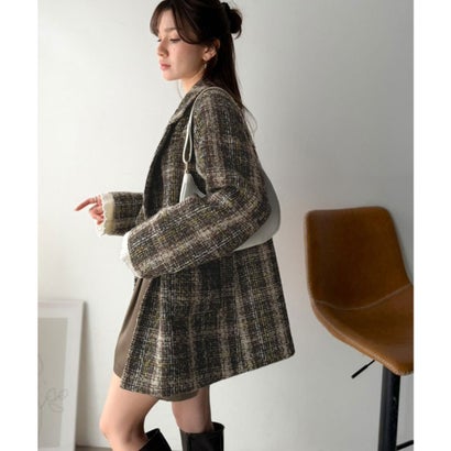 【mily bilet】思わず「どこの？」と聞かれちゃう♪ブークレチェックジャケットコート （ブラウン）｜詳細画像