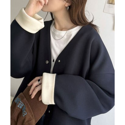 ふっくら&艶感で大人の抜け感をつくる♪ダンボール素材配色使いVネックカーディガン（長袖） （ネイビー）｜詳細画像