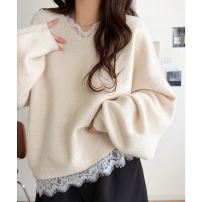 【mily bilet】着るだけで垢抜ける大人フェミニン。レースドッキングふわもちニット （アイボリー）｜詳細画像