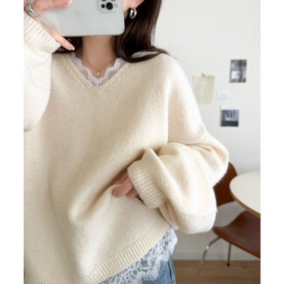 【mily bilet】着るだけで垢抜ける大人フェミニン。レースドッキングふわもちニット （アイボリー）｜詳細画像