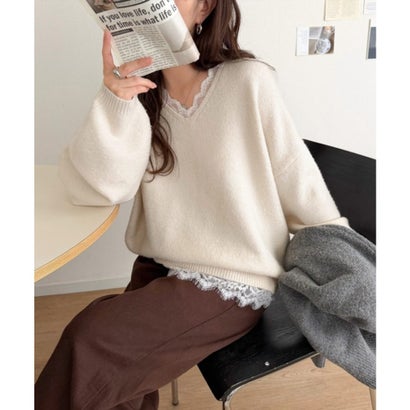 【mily bilet】着るだけで垢抜ける大人フェミニン。レースドッキングふわもちニット （アイボリー）｜詳細画像