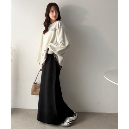 「甘すぎない」が、ちょうどいい。ダブルジャガードニットスカート (ロング・ドットあり） （ブラック）｜詳細画像
