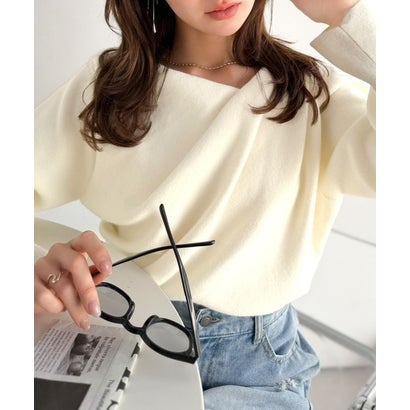 しなやかな落ち感、一枚で上品に印象付く。カシミヤタッチドレープニット(長袖) （アイボリー）｜詳細画像