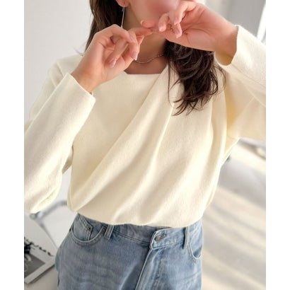 しなやかな落ち感、一枚で上品に印象付く。カシミヤタッチドレープニット(長袖) （アイボリー）｜詳細画像