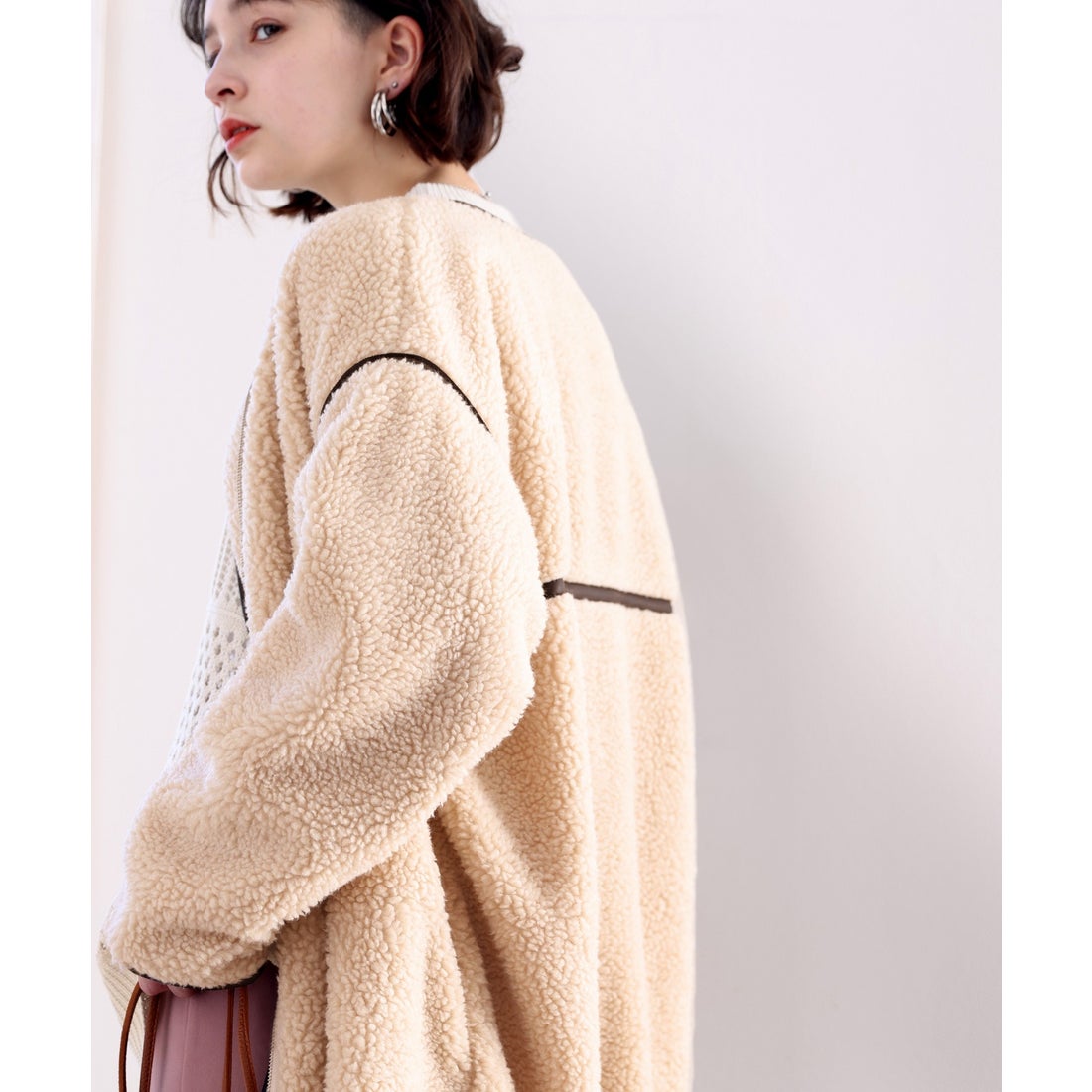 クラシカルエルフ Classical Elf レザー調パイピング ミドル丈無地 