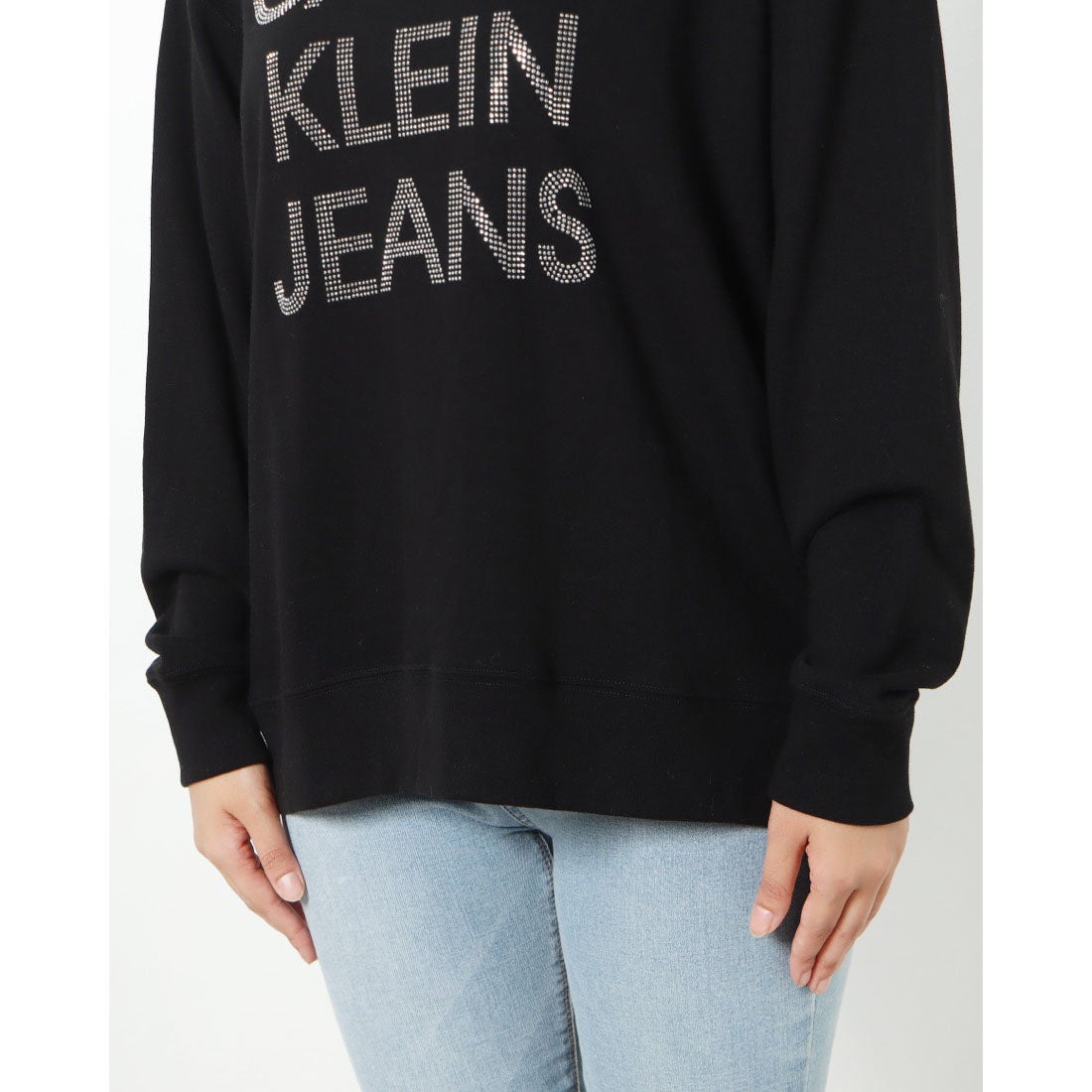 新品　Calvin Klein Jeans レディース　シルバーロゴ　スウェット