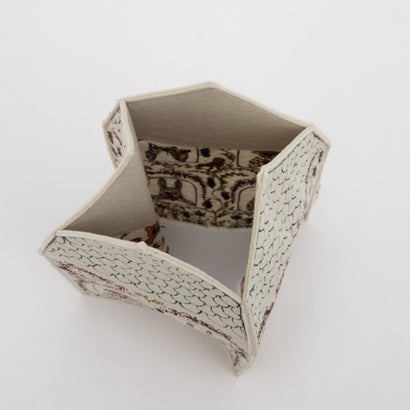 【正規取扱店】Tissue Box Cover Home is Where the Heart （FREE）｜詳細画像