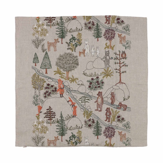 【正規取扱店】Pillows case 50x50 Forest Fun （Forest Scene）