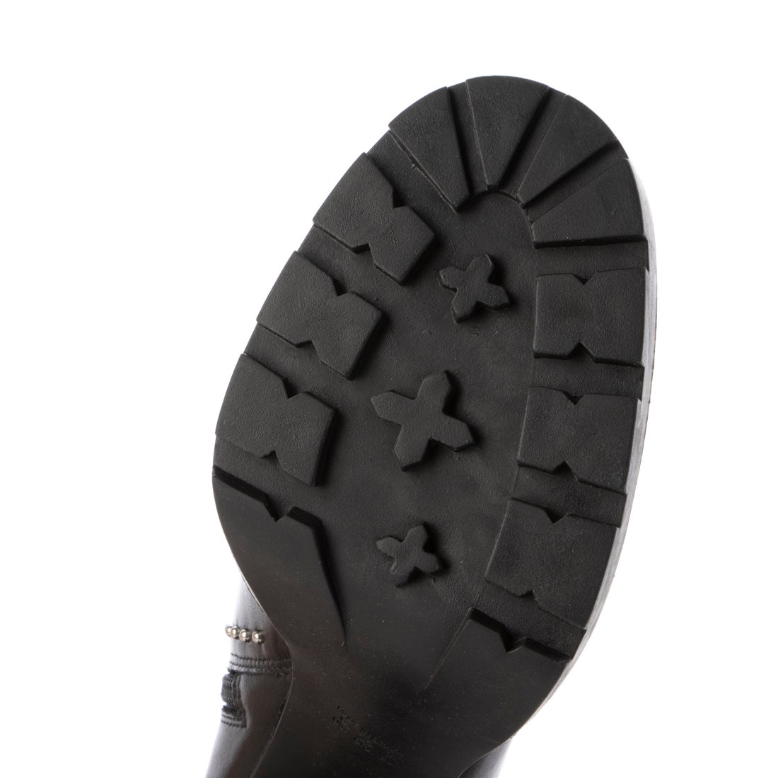カラーノ CARRANO ラウンドスタッズショートブーツ （ブラック） -レディースシューズ・靴の公式通販サイト | ハーモニープロダクツ