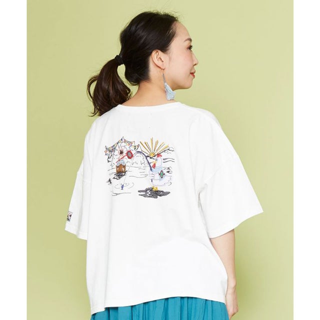 【チャイハネ】grn×Amina バーピッグTシャツ ホワイト