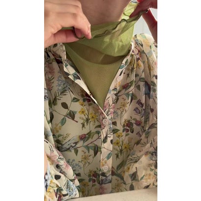 カワイイ CAWAII 手持ち服にちょい足し ノースリヴェール （チャコール）｜詳細画像