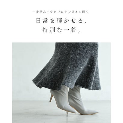 煌めき纏う ニットスカート （グレー）｜詳細画像