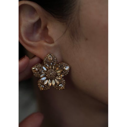 カワイイ CAWAII 琥珀色の花ピアス （ゴールド）｜詳細画像