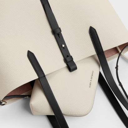 チャールズ アンド キース CHARLES & KEITH Beryl ベリル ツートーン ベルト バケットバッグ （Multi Cream）｜詳細画像