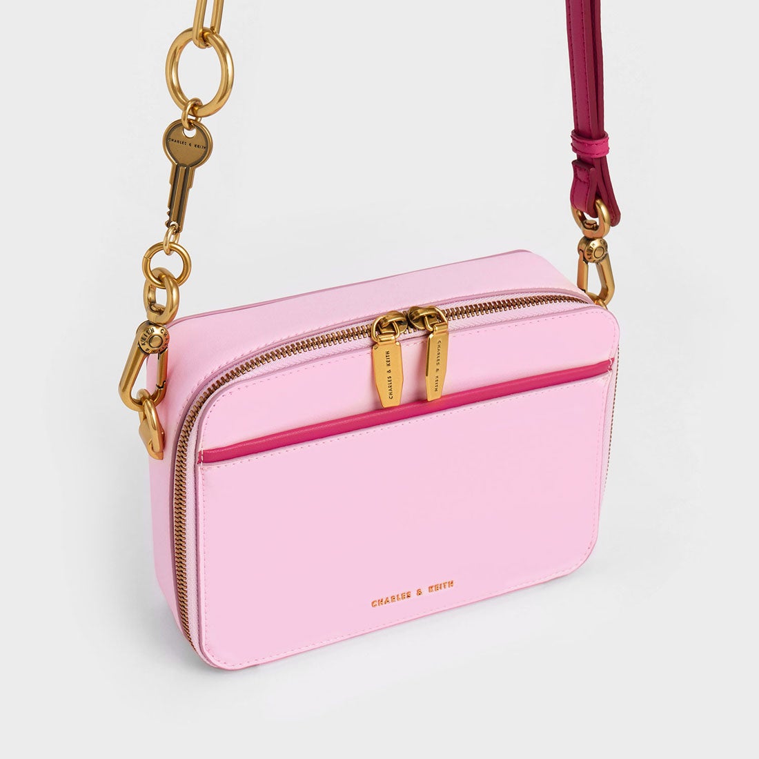 ロック&キーチェーン ハンドルバッグ（Pink） -CHARLES & KEITH