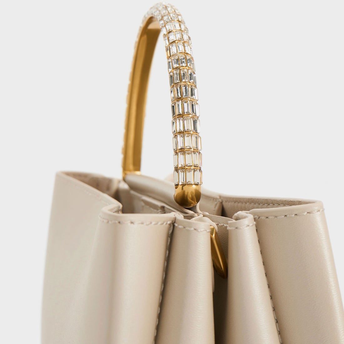 CHARLES & KEITH Allure アルアール レザージェムエンベリッシュド 