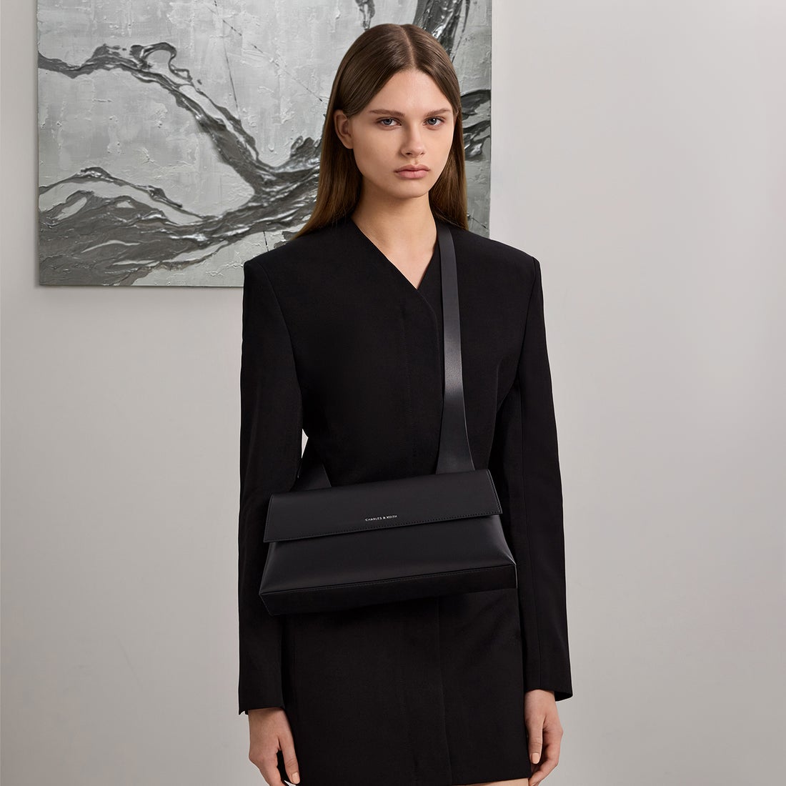 CHARLES & KEITH Marceline マーセリン トラペーズショルダーバッグ 