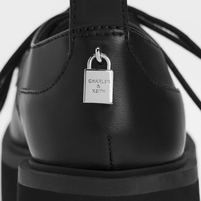 チャールズ アンド キース CHARLES & KEITH Griselda グリゼルダ リッジドソール ダービーシューズ （Black）｜詳細画像
