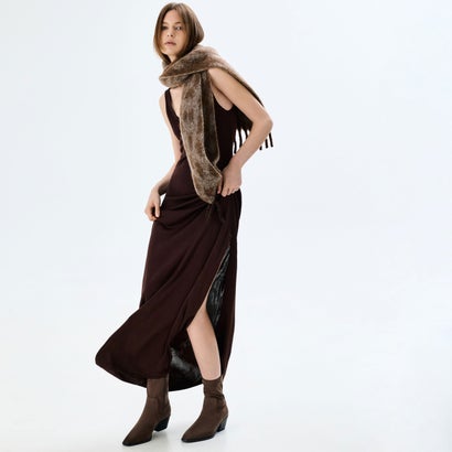 チャールズ アンド キース CHARLES & KEITH テーパード アンクルブーツ （Dark Brown Textured）｜詳細画像