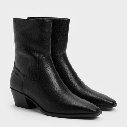 チャールズ アンド キース CHARLES & KEITH テーパード アンクルブーツ （Black）｜詳細画像