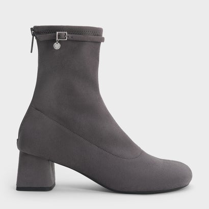 チャールズ アンド キース CHARLES & KEITH ベルテッド ブロックヒール アンクルブーツ （Dark Grey）｜詳細画像