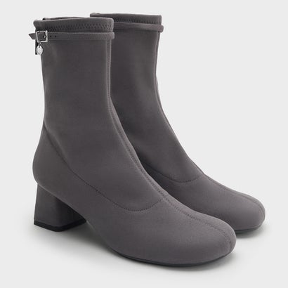 チャールズ アンド キース CHARLES & KEITH ベルテッド ブロックヒール アンクルブーツ （Dark Grey）｜詳細画像