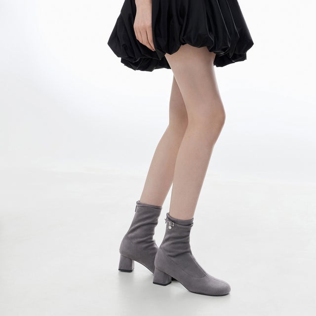 ベルテッド ブロックヒール アンクルブーツ （Dark Grey）
