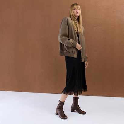 チャールズ アンド キース CHARLES & KEITH ベルテッド ブロックヒール アンクルブーツ （Dark Brown）｜詳細画像