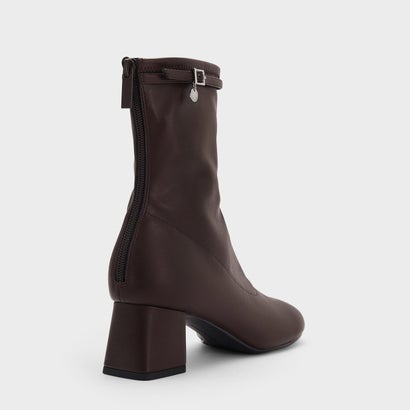 チャールズ アンド キース CHARLES & KEITH ベルテッド ブロックヒール アンクルブーツ （Dark Brown）｜詳細画像