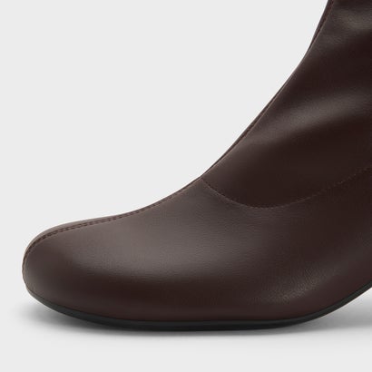 チャールズ アンド キース CHARLES & KEITH ベルテッド ブロックヒール アンクルブーツ （Dark Brown）｜詳細画像