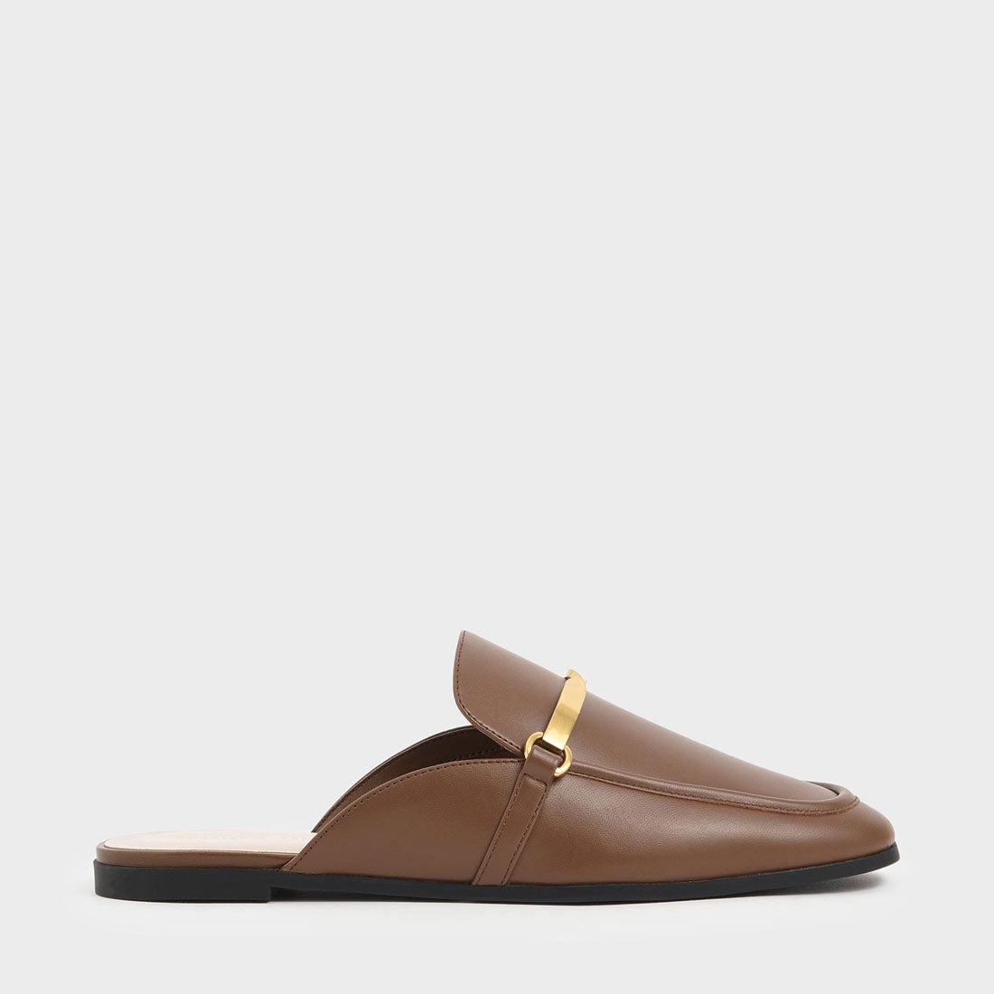 メタルアクセントミュールローファー （Brown） -CHARLES & KEITH 