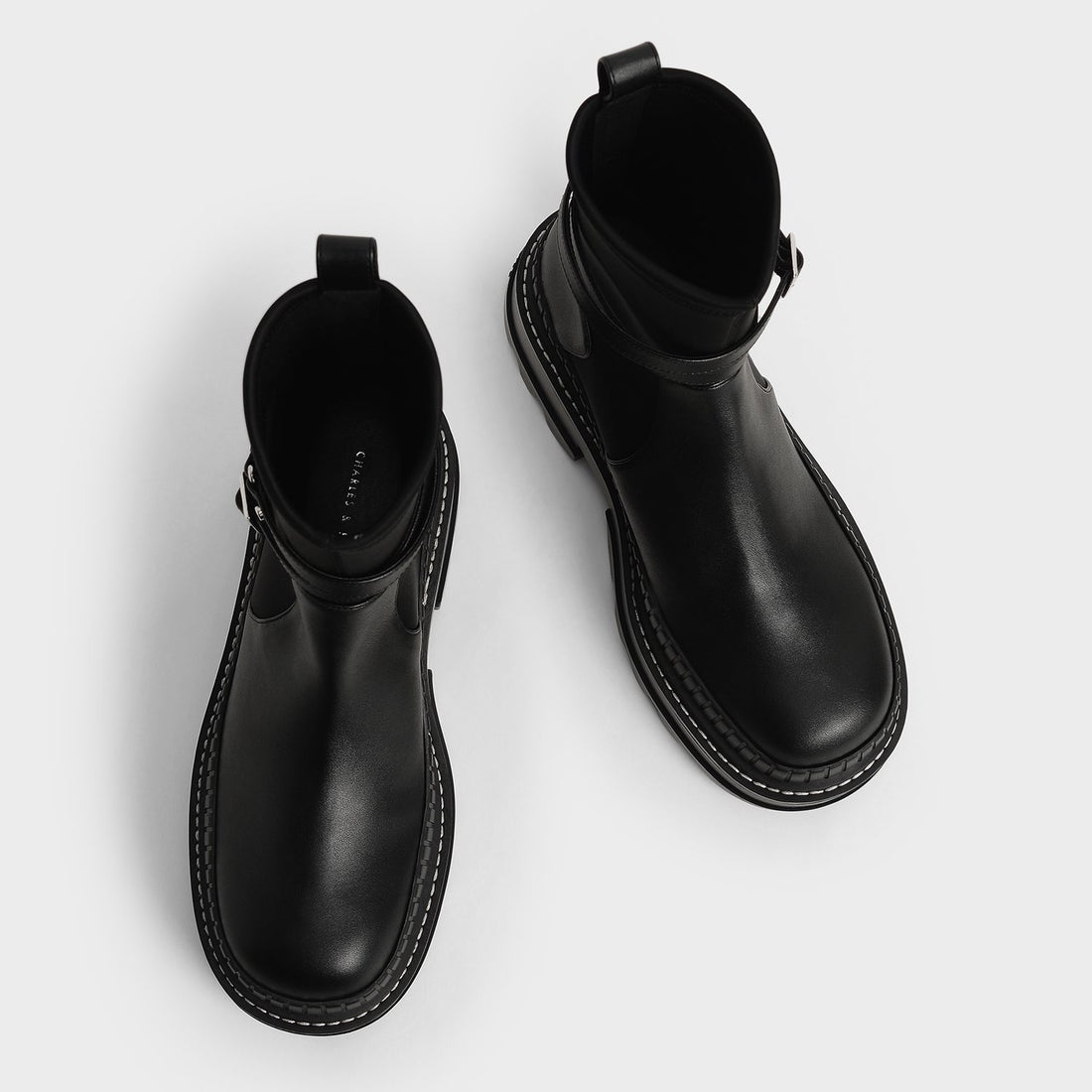 スリッポンプラットフォーム アンクルブーツ / Slip-On Platform Ankle Boots （Black）