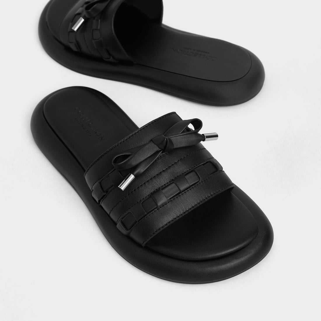 【2022 SUMMER 新作】プリントボウタイ レザースライドサンダル / Printed Bow-Tie Leather Slide  Sandals （Black）