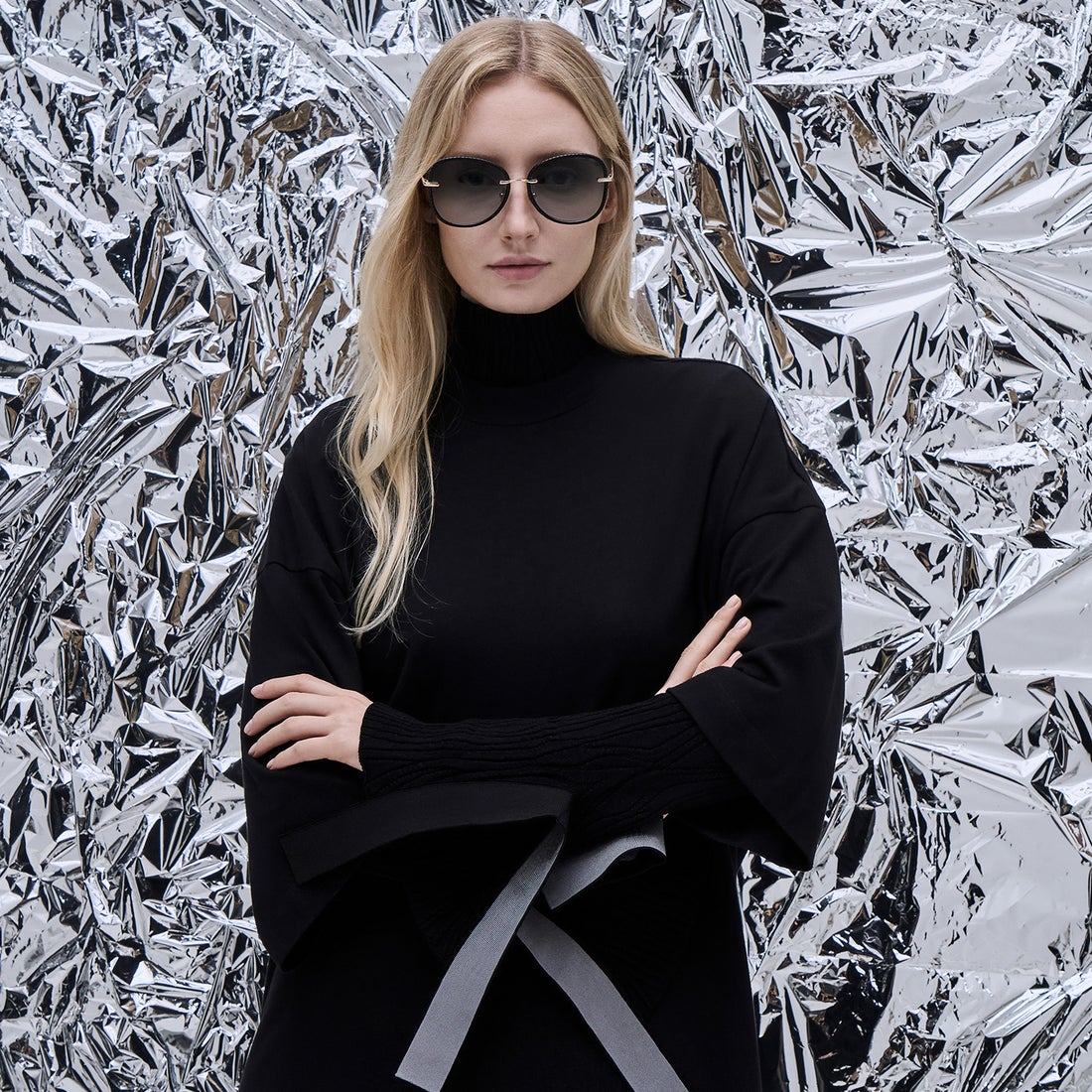 CHARLES & KEITH ブレードリム バタフライサングラス （Black