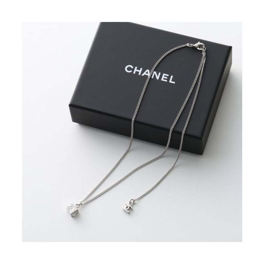 CHANEL 希少品ココマーク アクセサリーケース 　ホワイト ブラック シャネル CHANEL CHANEL ネックレス ABE819 B19204 ココマーク （NACVH